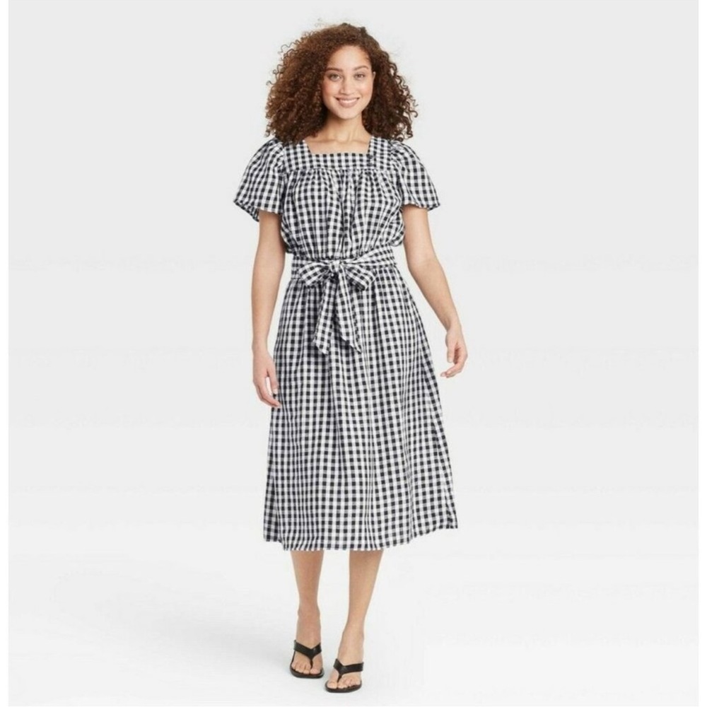 Who What Wear Women's Size Medium Puff Short Sleeved Black & White Plaid Dress M